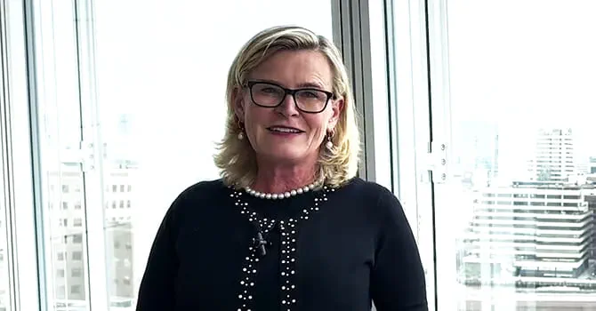Monique helps clients worldwide with compliance and regulation needs and shares how her professional growth at Kroll helps clients today. She explains how Kroll can help clients meet their compliance and regulatory requirements, grow and prosper. 