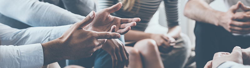 The Body Language of Leaders: Talk and Networking